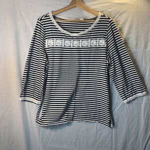 Chico's Size 2 Black White Sripes Knit Tee Shirt White Trim 3/4 Sleeve